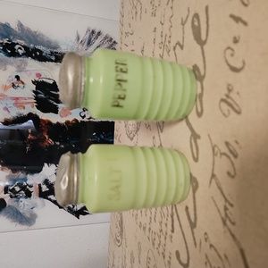 Vintage jadeite salt and pepper shakers